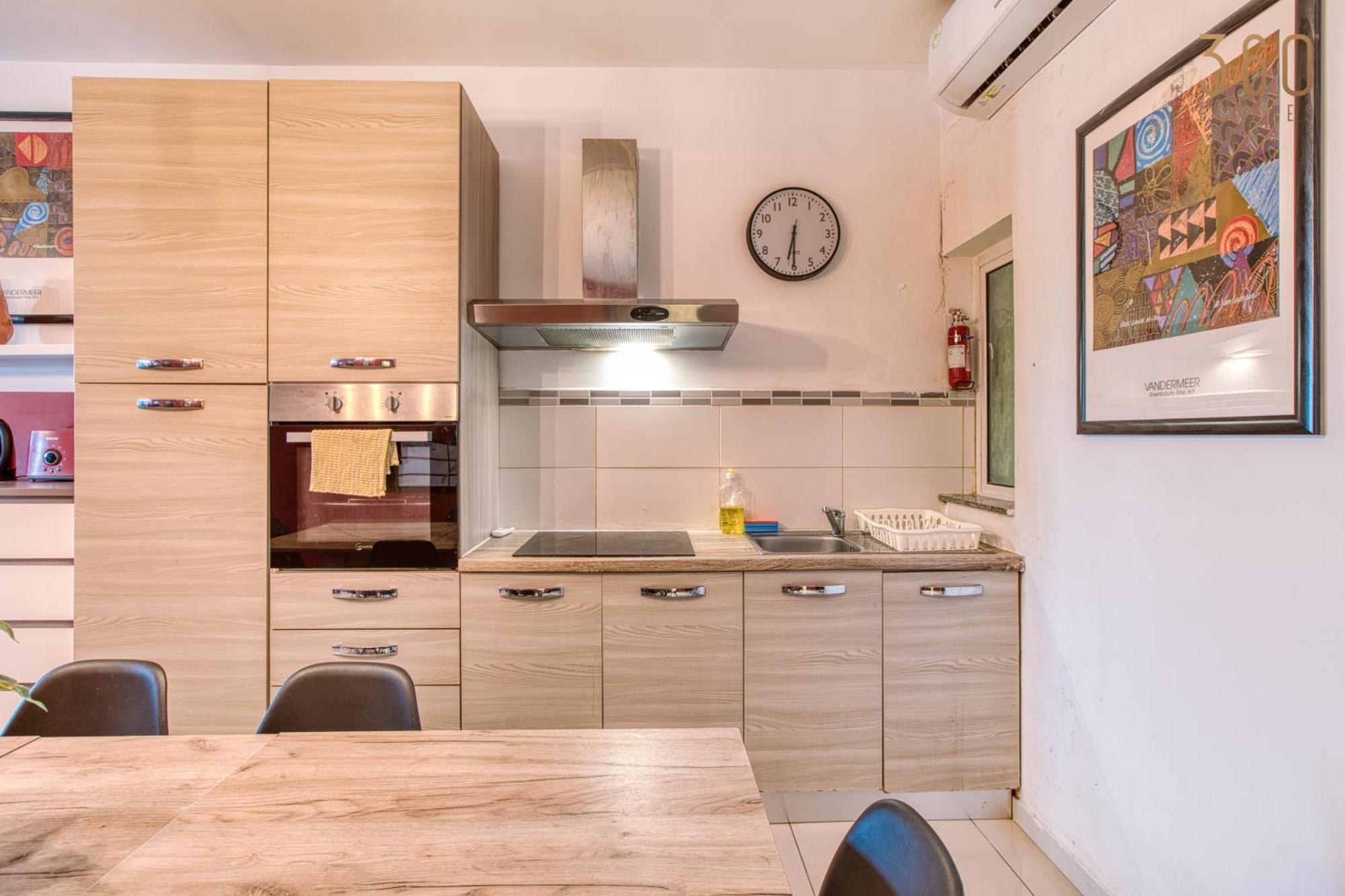 A Lovely 3 Bedroom, 3 Baths Home In The Centre Of Gzira By 360 Estates ภายนอก รูปภาพ
